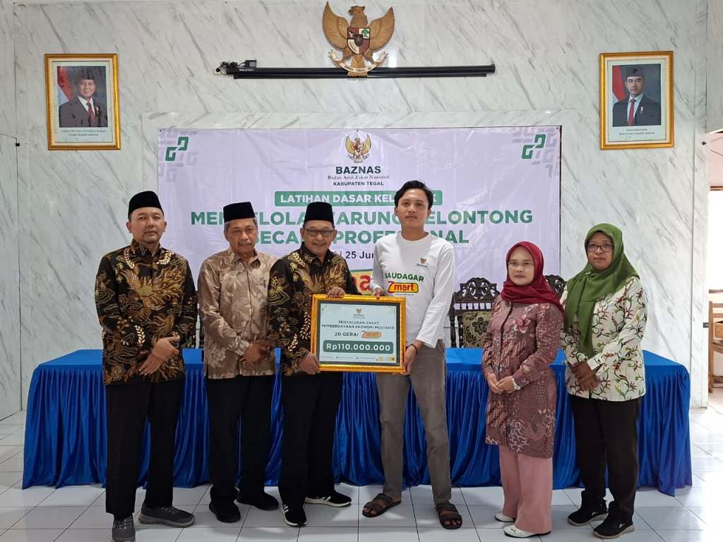 BAZNAS Tegal Salurkan Modal Usaha Rp 110 Juta ke 20 Mustahik, Gelar Pelatihan Warung Kelontong
