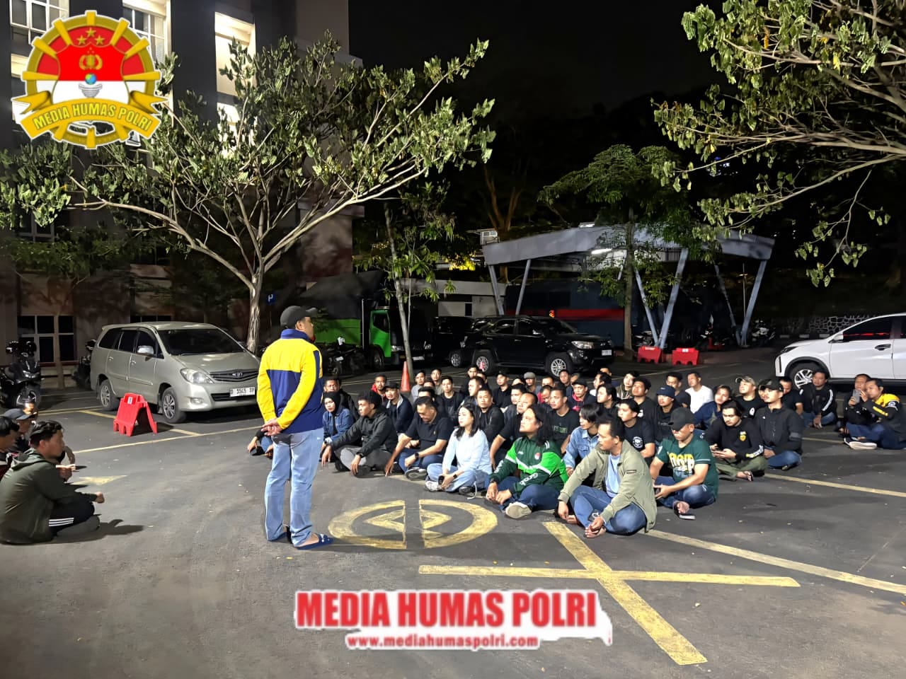 Polda Jateng Patroli Jatanras di Semarang, 2 Titik Remaja Nongkrong Sambil Minum Miras Dibubarkan