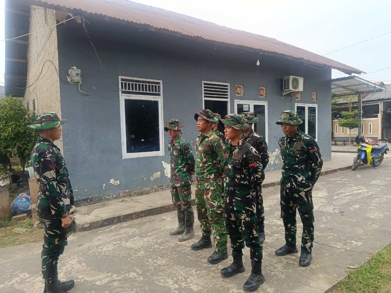 Satgas TMMD Ke-129 Kodim 0418/Palembang Fokus Finishing Mushala di Talang Jambe, Apel Pagi Jadi Kunci Kedisiplinan