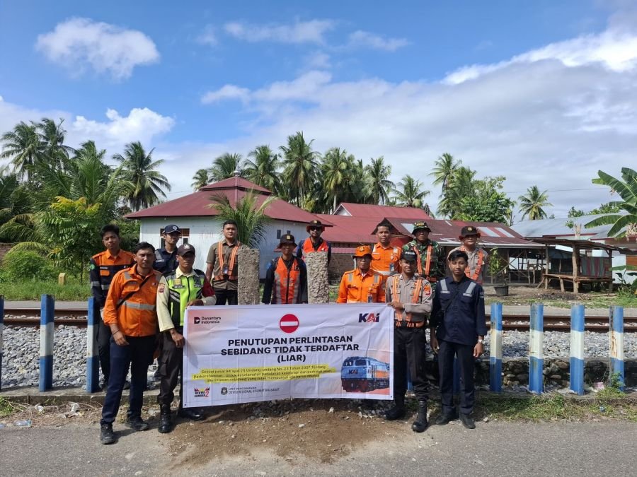 KAI Divre II Sumbar Tutup 8 Perlintasan Liar di Pariaman, Ini Lokasi dan Risikonya