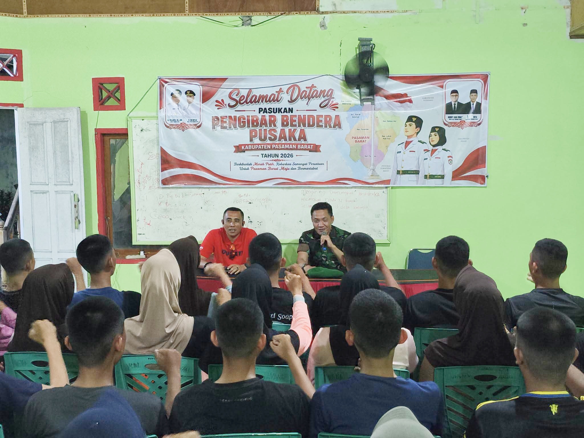 Dandim 0305/Pasaman Beri Pembekalan ke 81 Calon Paskibraka Pasbar, Tekankan Disiplin Hingga Jaga Kesehatan