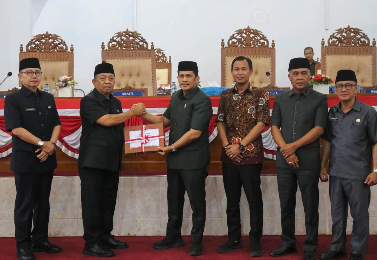 Realisasi APBD Seluma 2025 Tembus 90 Persen, Pemkab Sampaikan Raperda Pertanggungjawaban ke DPRD