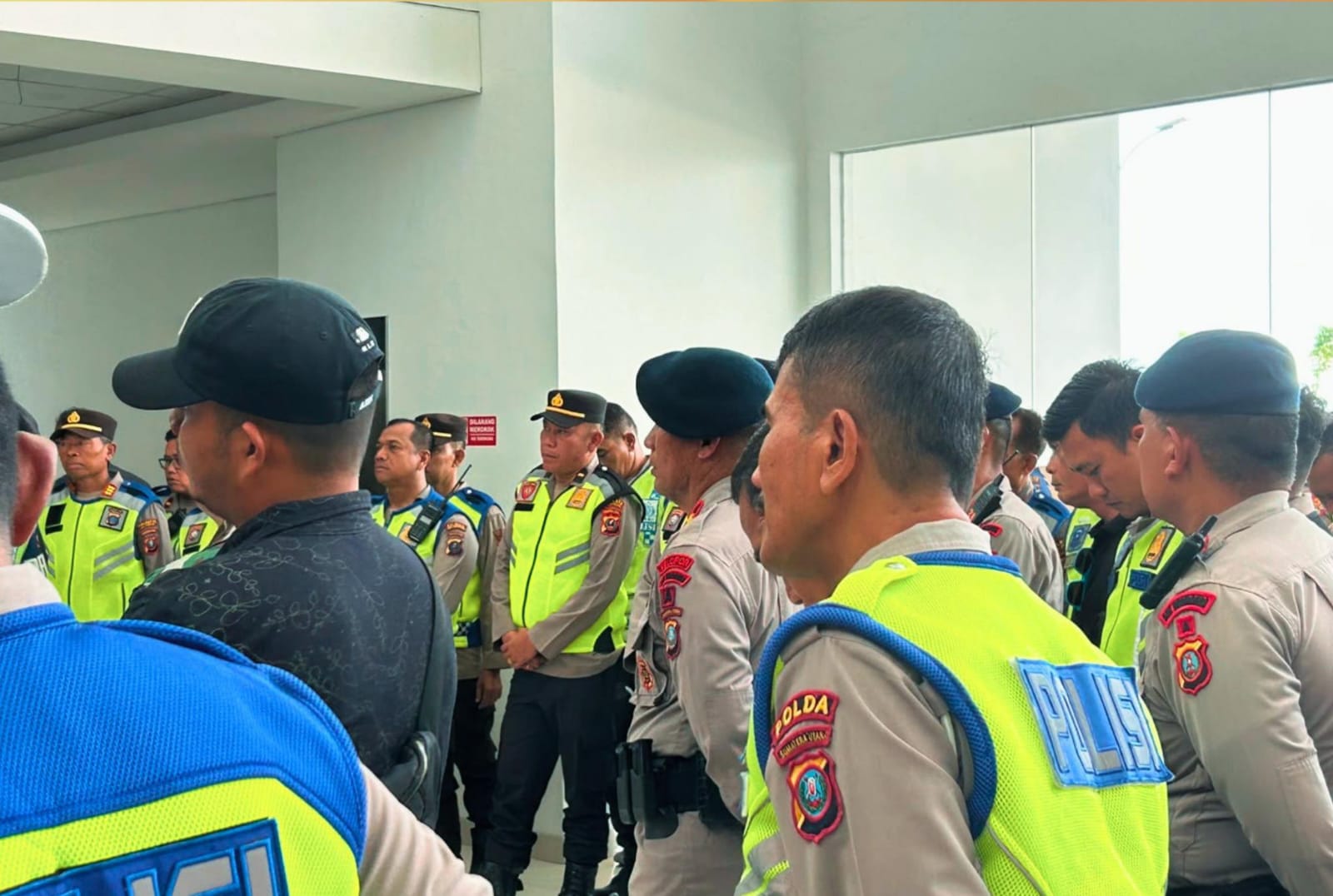 Brimob Polda Sumut Siagakan Ratusan Personel dan Unit Anti-Huru-Hara untuk Amankan Piala AFF U-19 di Deli Serdang