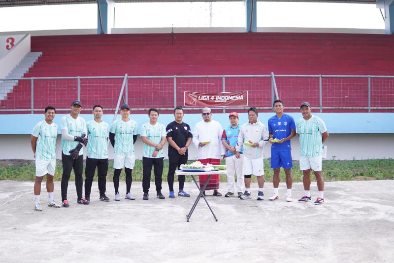 Isenmulang Kalteng FC Gelar Latihan Perdana di Stadion Tuah Pahoe, Doa Bersama Jadi Pembuka Musim BRI Super League 2026/2027