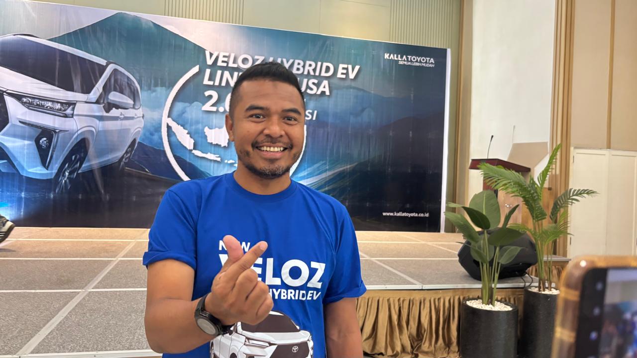 Kalla Toyota Kuasai Pasar Otomotif Sultra, Penjualan Veloz Hybrid EV di Kendari Tembus 100 Unit