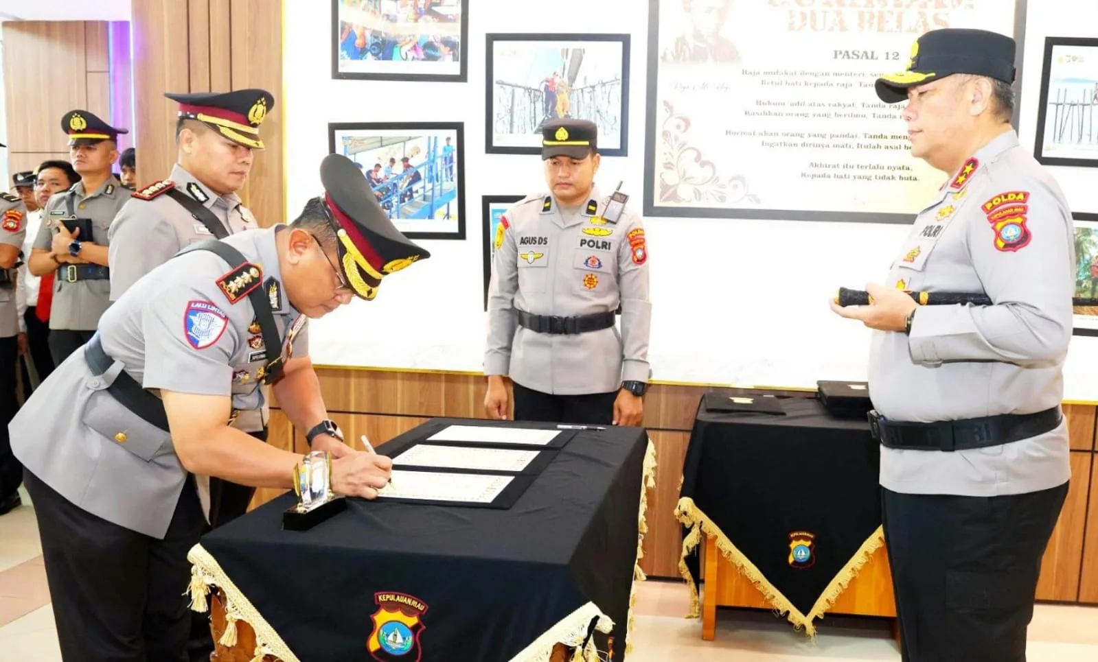8 Pejabat Utama Polda Kepri Dirotasi, AKBP Gathut Bowo Resmi Jabat Dirlantas