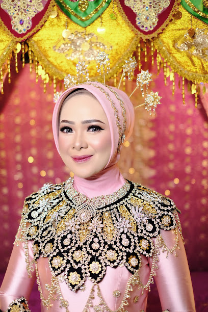 Pesona Rias Pengantin Gorontalo: 9 Rekomendasi MUA Terbaik untuk Hari Bahagia Anda di 2026