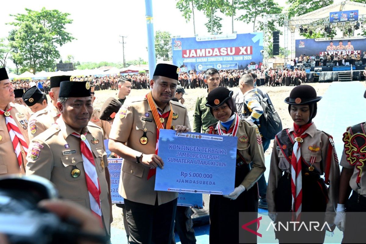 Gubernur Sumut Bobby Nasution Berangkatkan 19 Pramuka Penggalang ke Jamnas 2026 di Cibubur, Apresiasi untuk Petugas Upacara Jamdasu