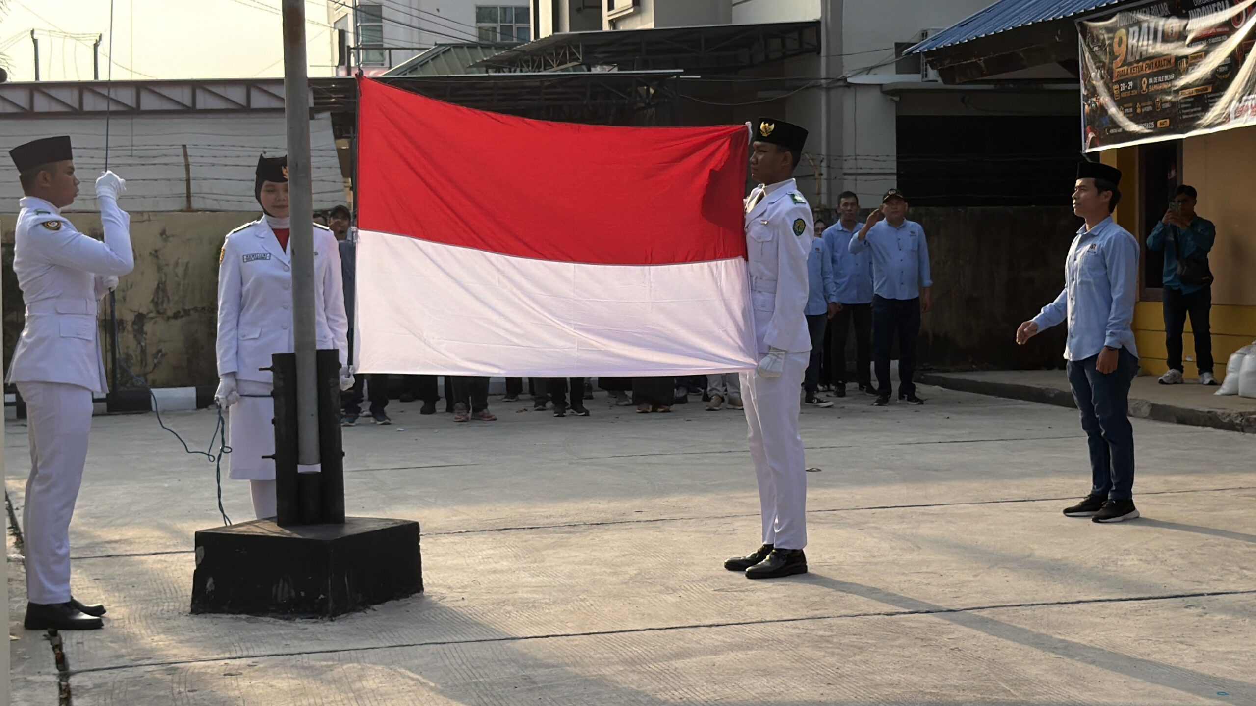 PWI Kaltim Gelar Upacara 17 Agustus di Halaman Kantor Sendiri untuk Pertama Kalinya dalam Dua Dekade