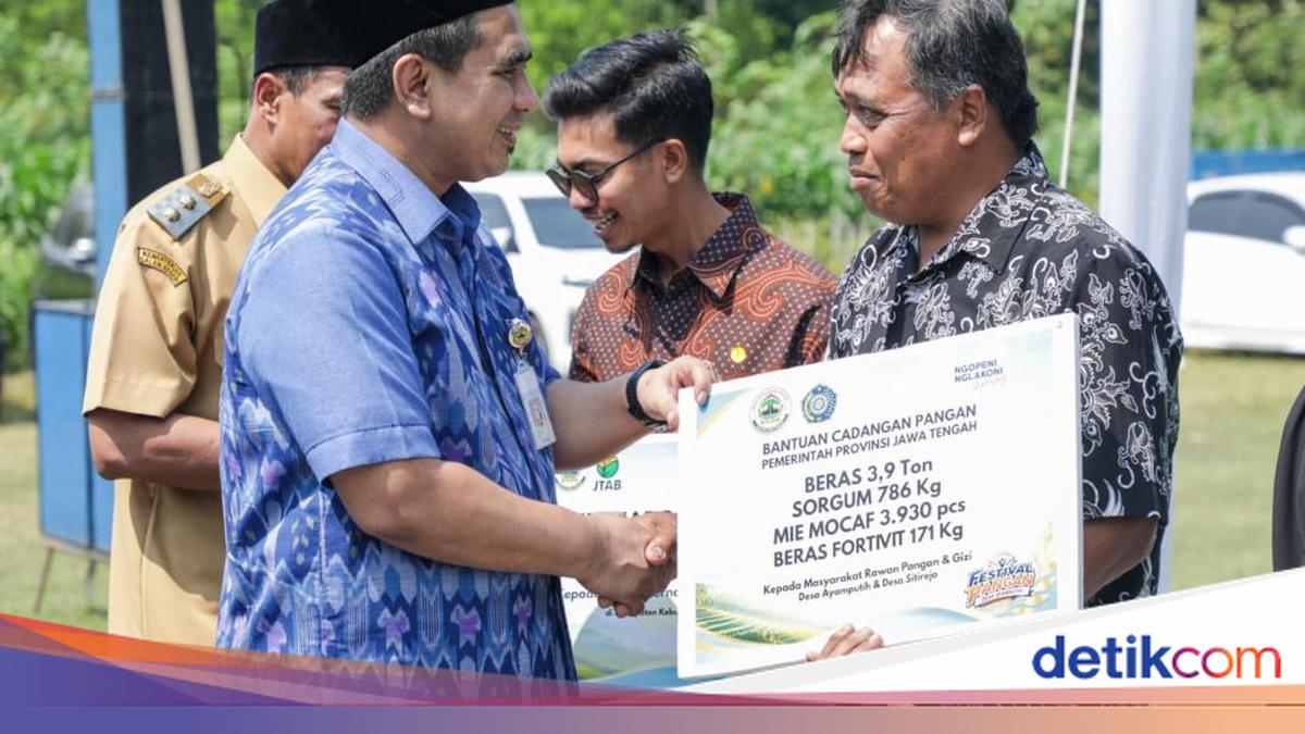 Wagub Jateng Tinjau Festival Pangan di Kebumen, Desa Ayamputih Buktikan Program Desa Dampingan Dorong Ekonomi Warga