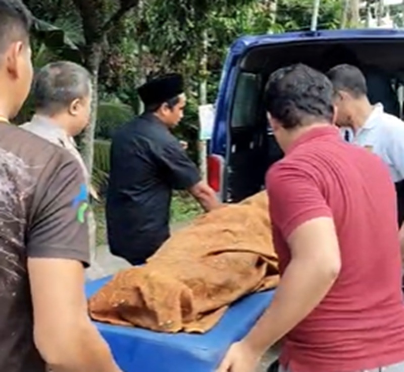 Warga Jambi Timur Geger, Ibu Rumah Tangga Tewas Bersimbah Darah di Dapur, Anak Kandung Jadi Tersangka