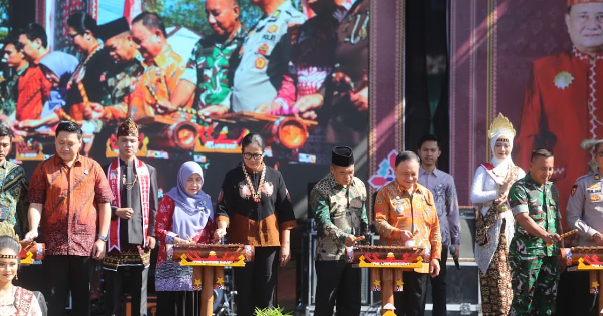 Festival Sekala Bekhak XII Resmi Masuk Karisma Event Nusantara 2026, Wagub Mad Hasnurin: Budaya Lampung Barat Diakui Nasional