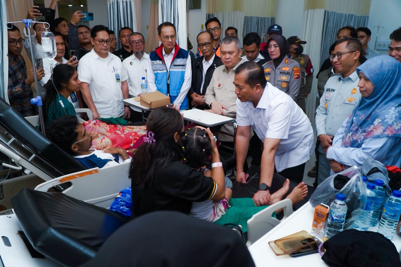 Kebakaran KMP Putri Yasmin di Selat Lombok: Santunan Rp50 Juta untuk Ahli Waris IDS, 212 Penumpang Dievakuasi