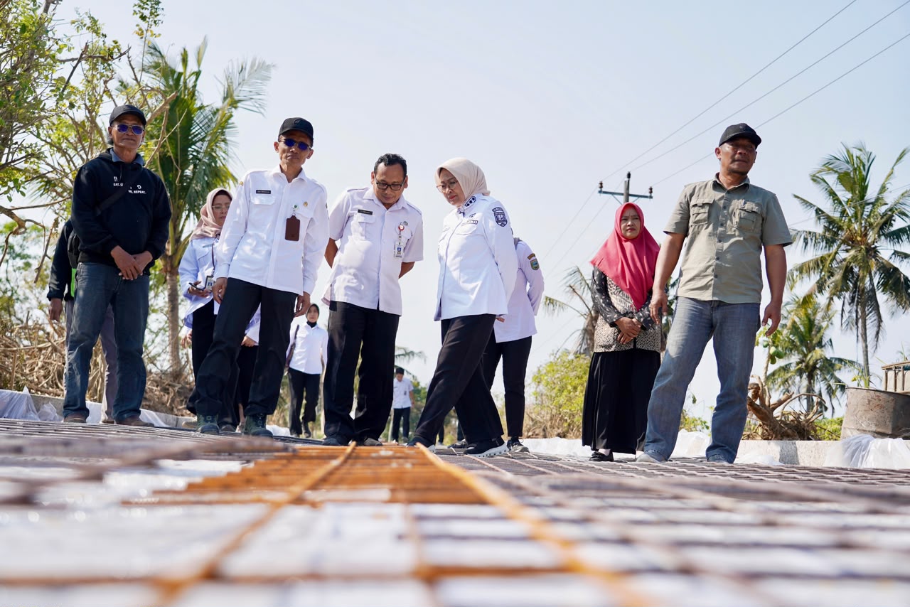 Bupati Kebumen Tinjau Langsung Progres Jalan Wadasmalang-Slepi, Tiga Ruas Strategis Jadi Prioritas Perbaikan