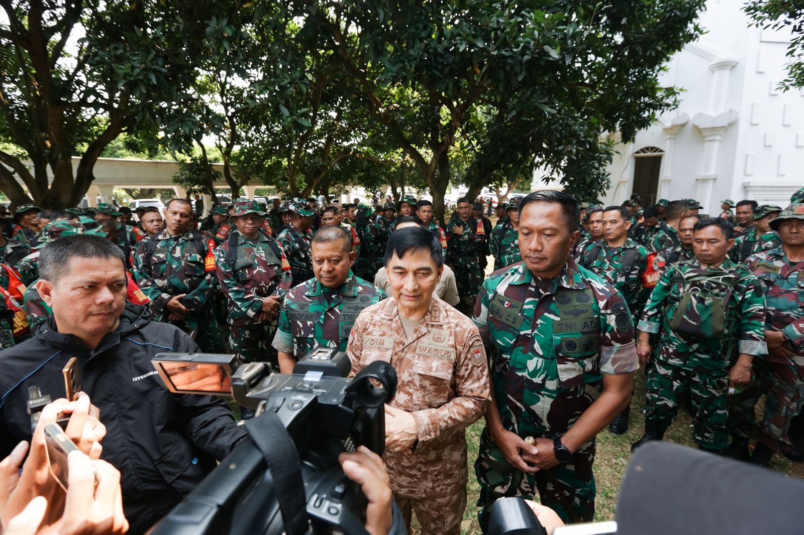 Wagub Banten Achmad Dimyati Sebut Kemanunggalan TNI-Rakyat Semakin Kuat Lewat Program TMMD dan Karya Bakti