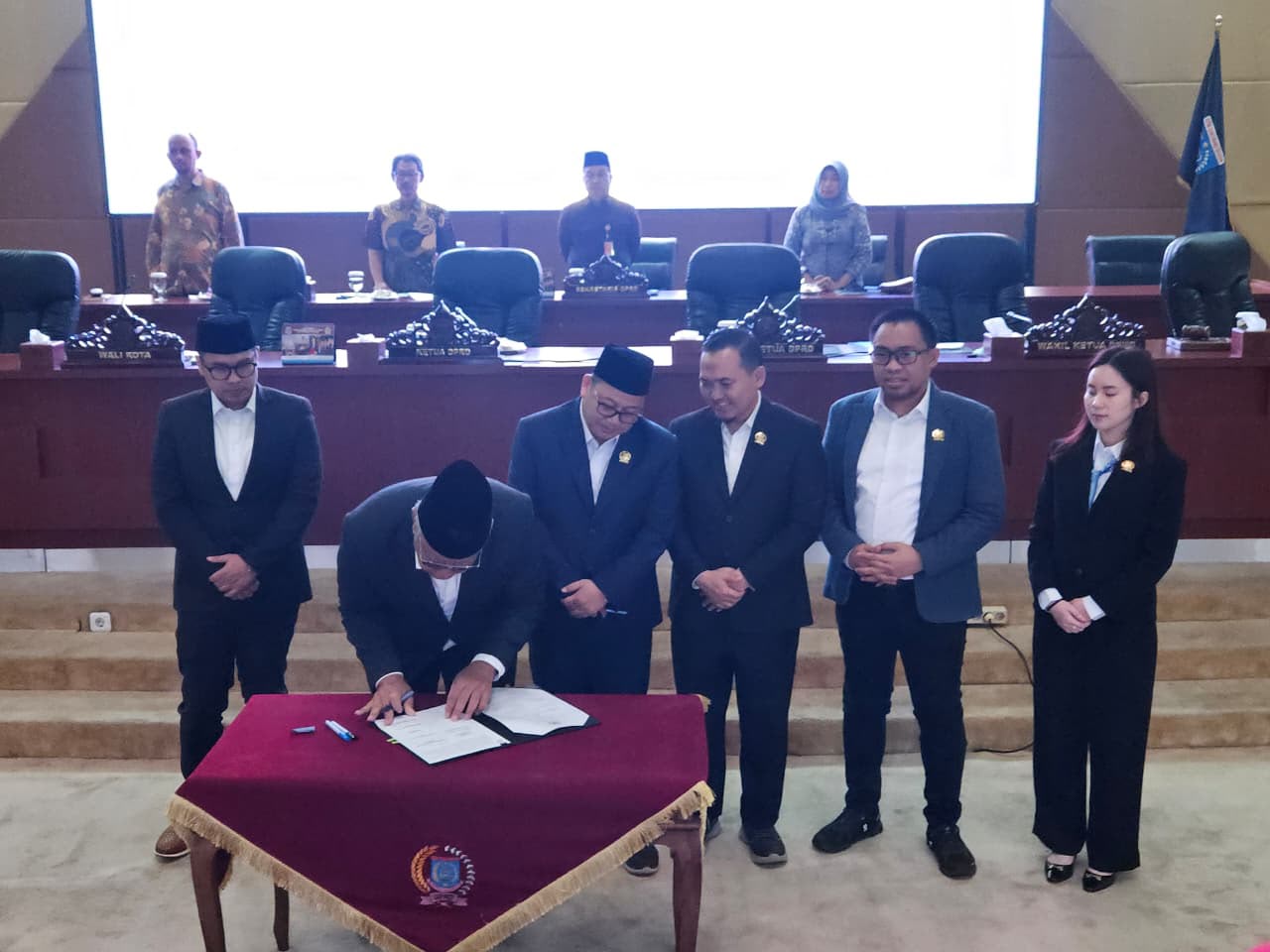 Pendapatan Pemkot Tangsel 2025 Tembus Rp5,04 Triliun, Lampaui Target dan Balikkan Defisit Jadi Surplus Rp368 Miliar