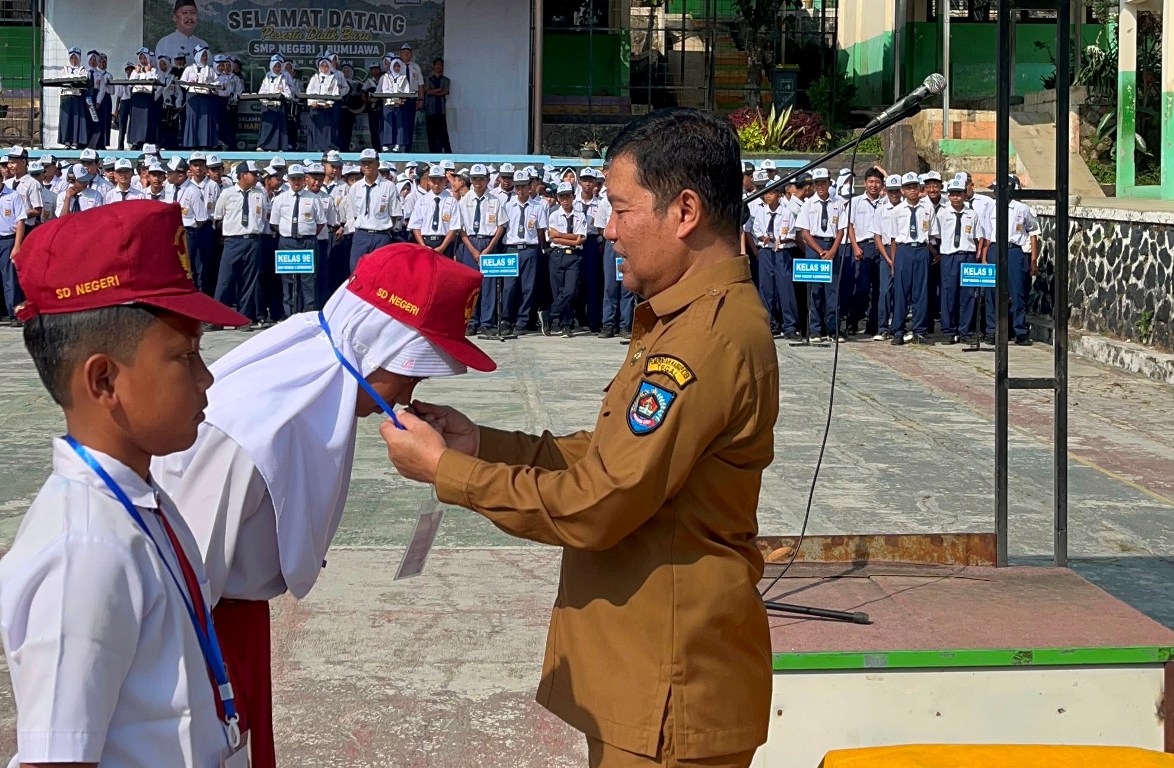 Plt Kepala Disdikbud Kabupaten Tegal Sidak Hari Pertama MPLS 2026, Tekankan Larangan Perpeloncoan dan Pungli