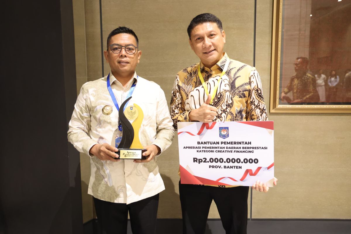 Pemprov Banten Raih Insentif Rp2 Miliar dari Kemendagri Berkat Inovasi Pembiayaan Kreatif, Biayai Sekolah Gratis 60.705 Siswa