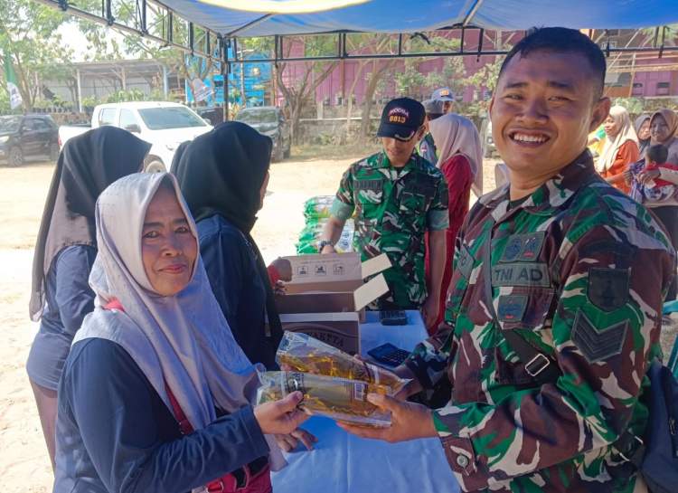 Bazar UMKM TMMD ke-129 di Bojonegoro Jadi Bukti Kemanunggalan TNI dan Rakyat, Warga Desa Kesongo Rasakan Manfaat Langsung