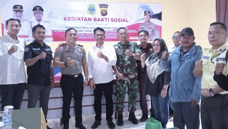 Peringati Mayday di Tanjab Timur, SKK Migas-PetroChina Tebar Bantuan ke Buruh dan Pastikan Jaminan Sosial Lengkap
