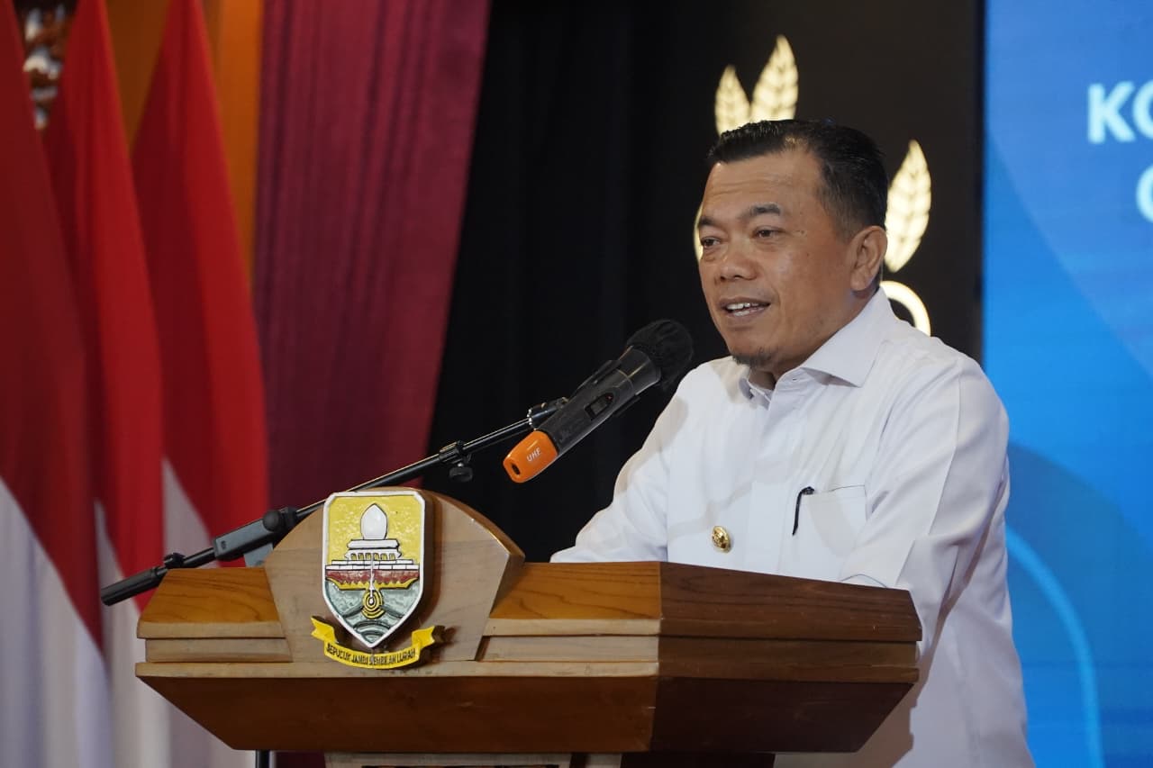 Gubernur Jambi Al Haris Lepas 83 Kontingen PESPARAWI ke Manokwari, 10 Cabang Lomba Diikuti
