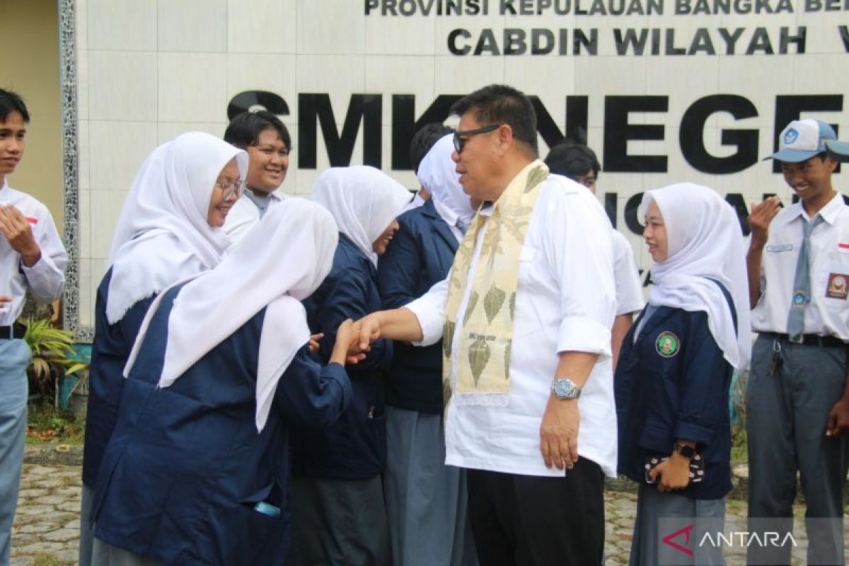 Kuota SPMB SMA di Bangka Belitung Lebih 1.000 Kursi, Gubernur Pastikan Semua Lulusan SMP Tertampung di Negeri