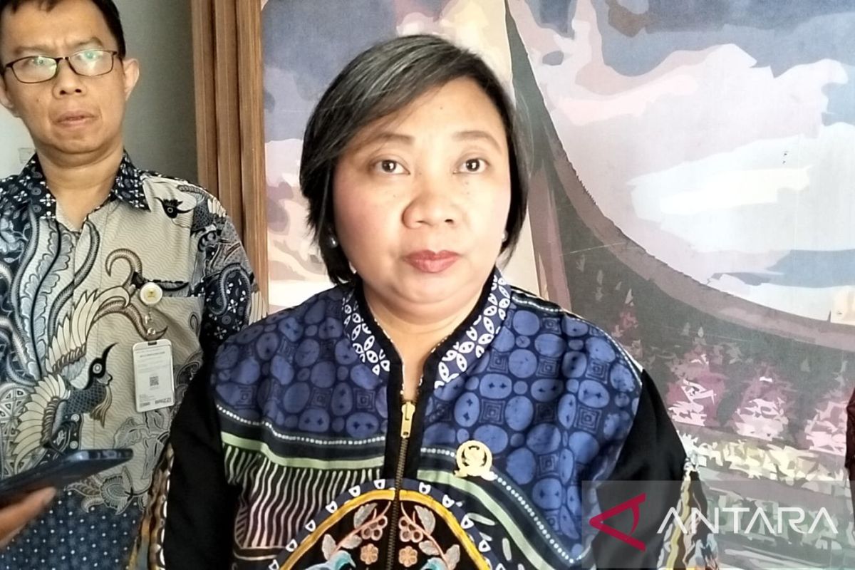 Komnas HAM Bekali 500 Mahasiswa UNP soal Deteksi Pelanggaran HAM Selama KKN di Sumatera Barat