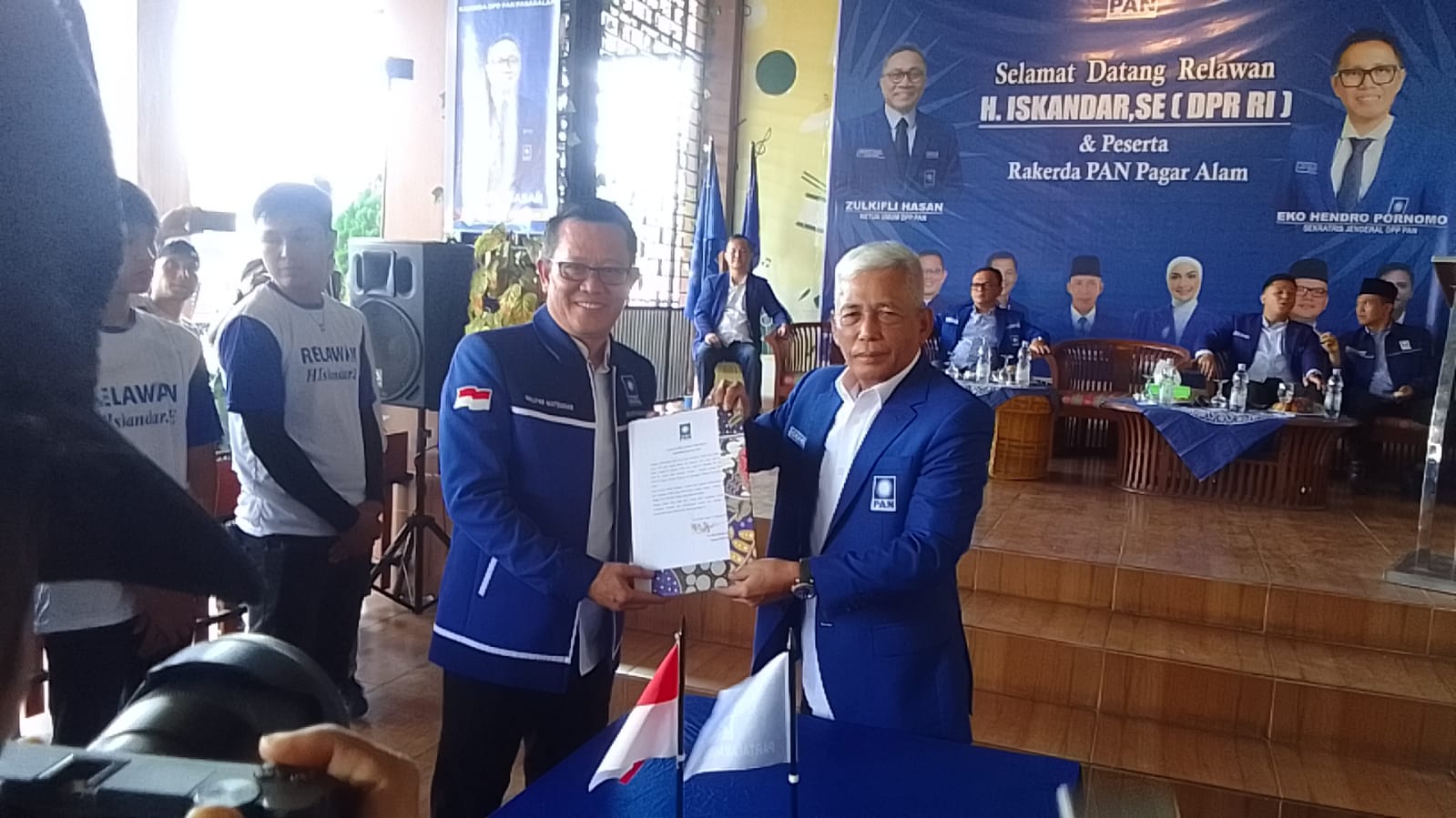PAN Sumsel Lantik Pengurus DPC 5 Kecamatan di Pagar Alam dan Ribuan Relawan Iskandar, Target Suara 70 Persen