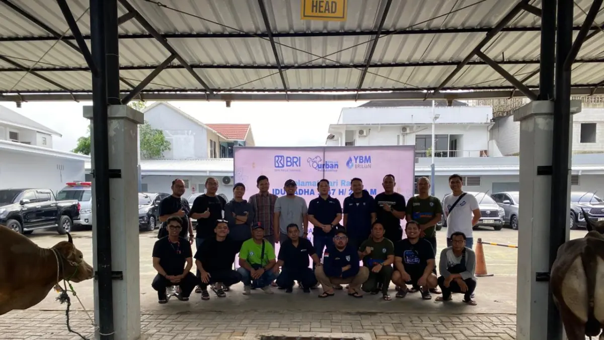 BRI Region 14 Banjarmasin Salurkan Hewan Kurban ke Masyarakat di Hari Raya Idul Adha 1447 H