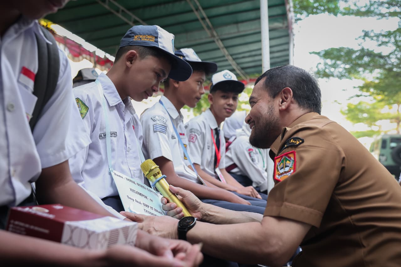 Gubernur Ahmad Luthfi Tinjau Hari Pertama Sekolah Swasta Gratis Pemprov Jateng, 3.663 Anak Prasejahtera Terhindar dari Putus Sekolah
