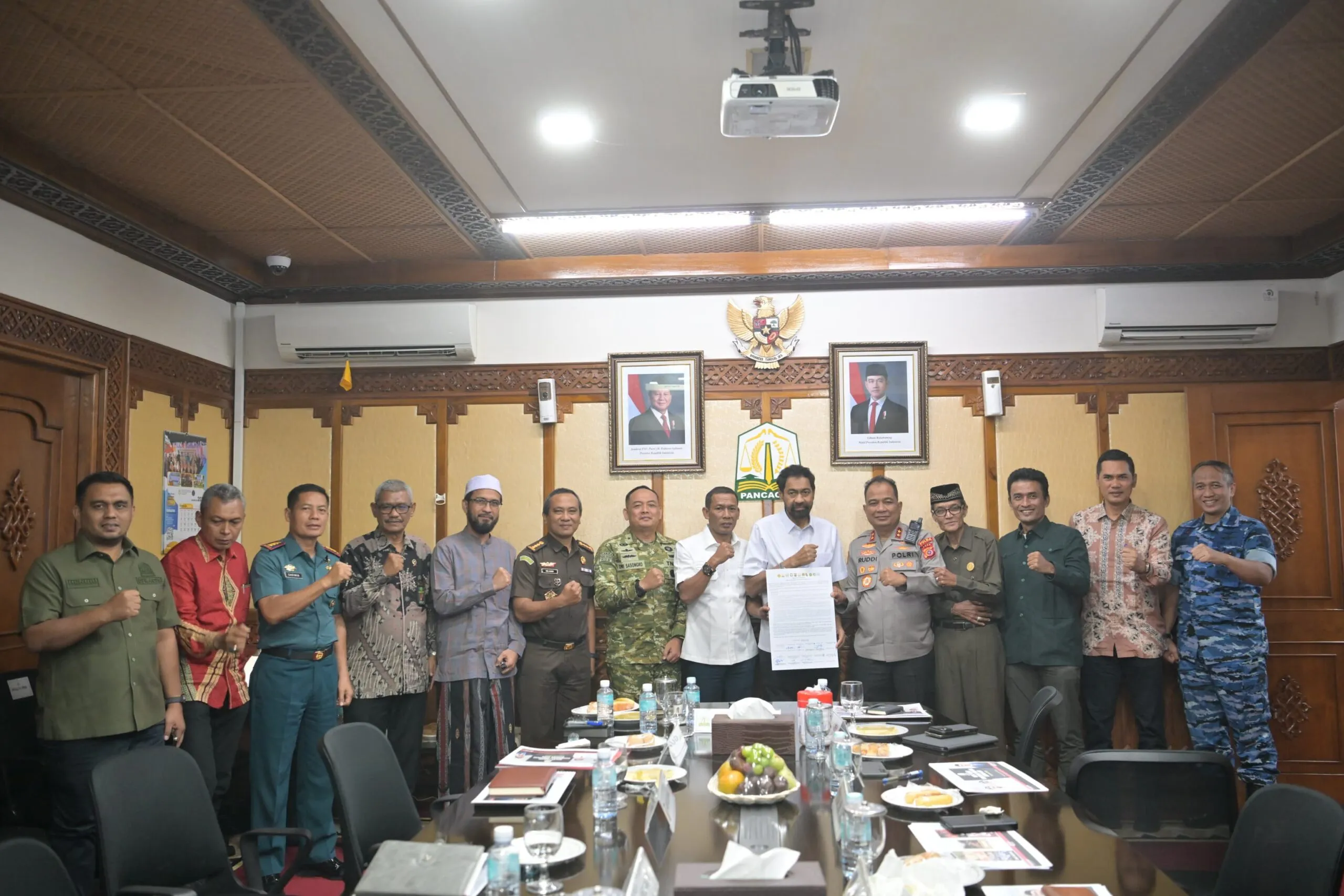 Forkopimda Aceh Sepakat Putus Pasokan BBM ke Tambang Ilegal, Maklumat Bersama Diteken 9 Lembaga