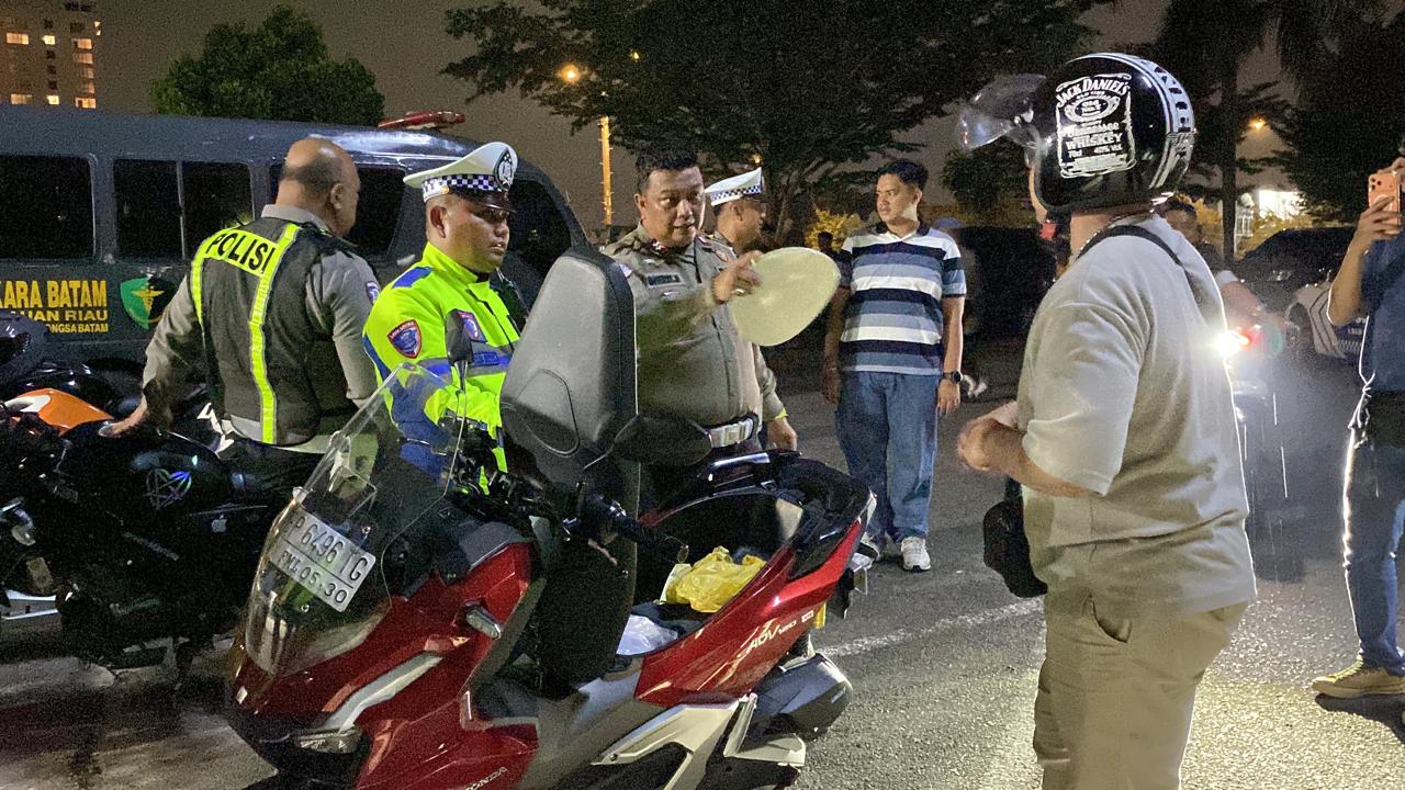 Polda Kepri Larang Pengejaran, Kerahkan 248 Personel Gabungan dalam Operasi Balap Liar di Batam