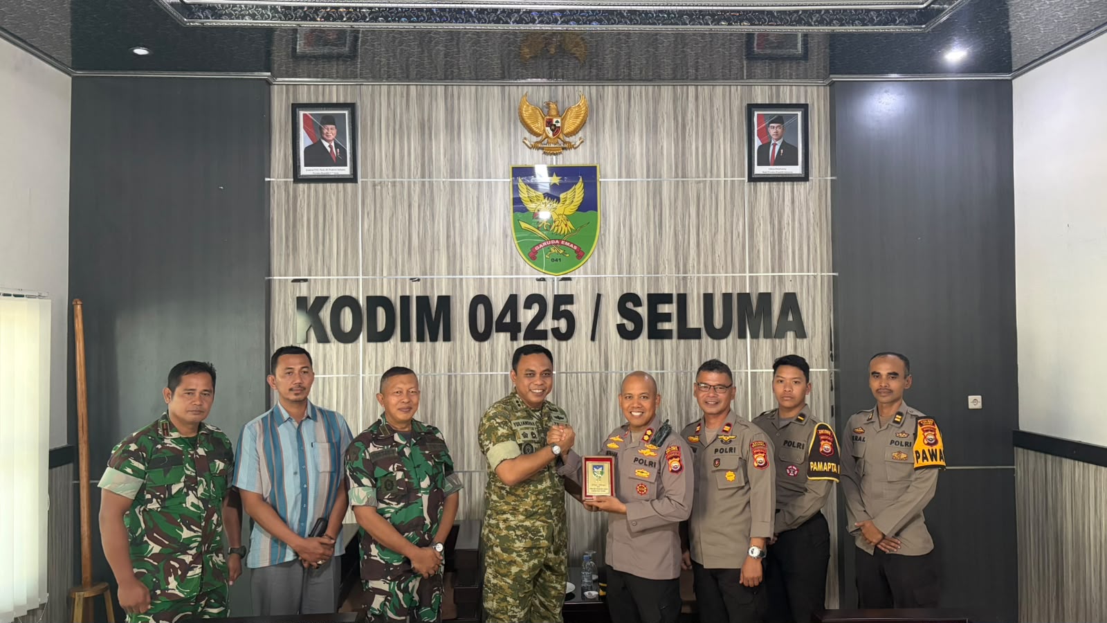 Jalin Sinergitas TNI-Polri, Kapolres Seluma dan Dandim 0425 Sepakat Perkuat Kolaborasi Antisipasi Kerawanan Sosial