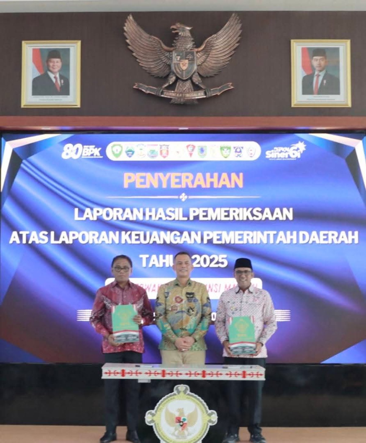 Bupati Maluku Tengah Zulkarnain Awat Amir Terima Opini WTP ke-11 Berturut-Turut dari BPK, Predikat Tertinggi Tata Kelola Keuangan