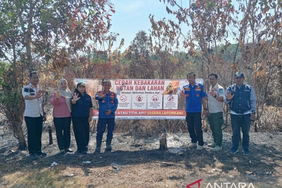 Satgas Karhutla Bangka Pasang Spanduk Imbauan di Jalan Lintas Timur, Wilayah Rawan Kebakaran Hutan