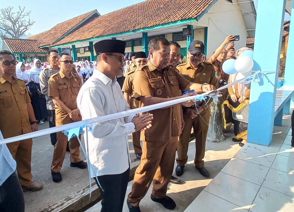 Bupati Majalengka Resmikan Gedung Baru SMPN 1 Leuwimunding, Sekolah Pertama Terima Bantuan Presiden Rp 1,1 Miliar