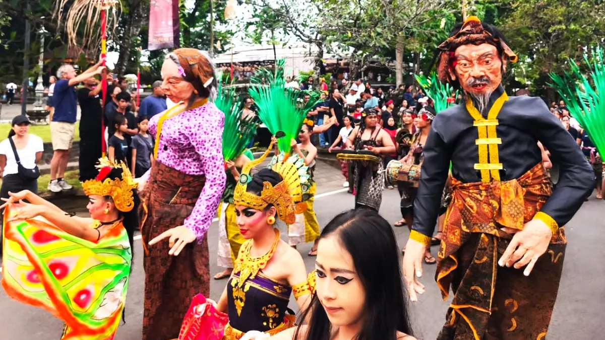 Mirip Ondel-Ondel Betawi, Tradisi Medawang-Dawang dari Buleleng Tampil di Panggung PKB 2026