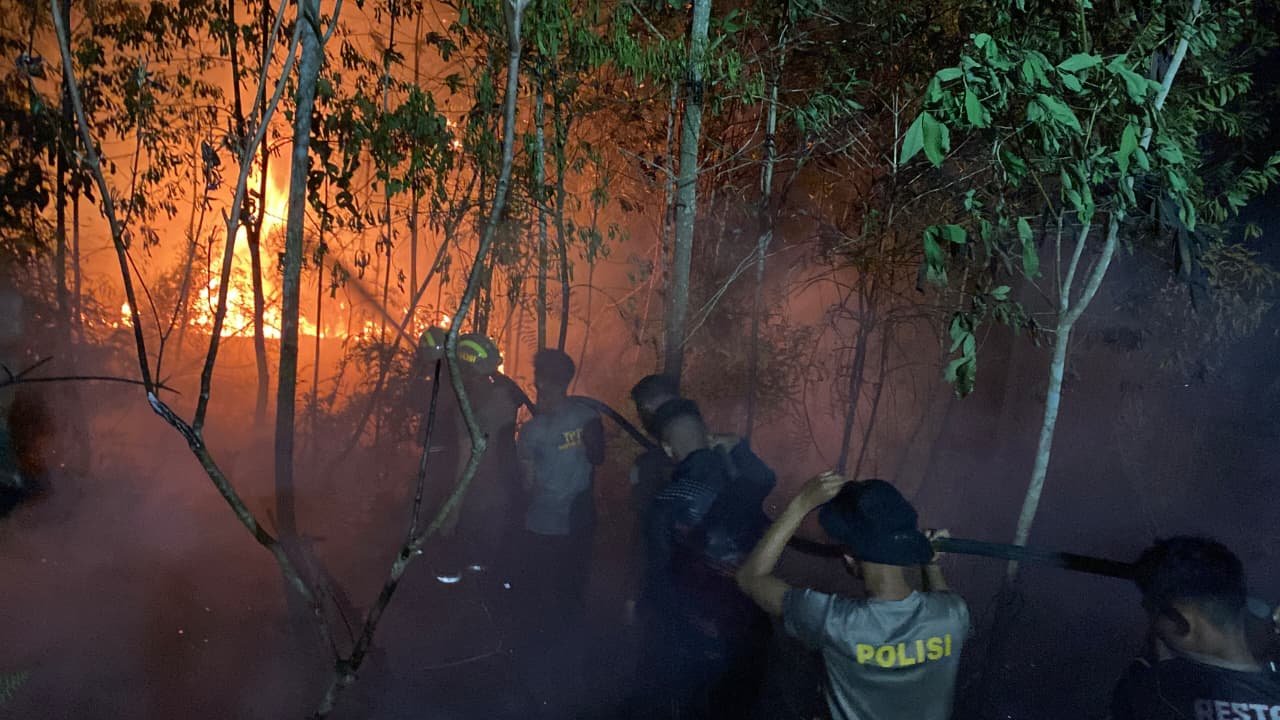 Karhutla di Bulungan Capai 4,1 Hektare, 40 Personel Polda Kaltara Dikerahkan ke Tiga Desa