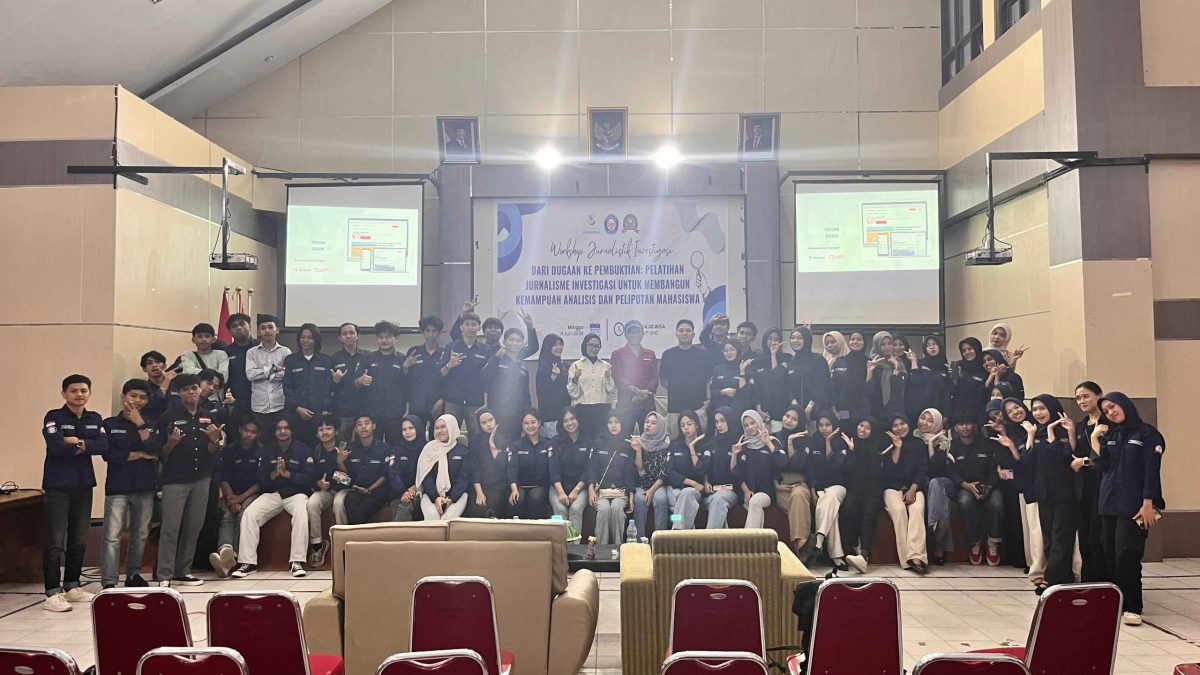 Workshop Jurnalistik Investigasi UHO: Mahasiswa Kendari Belajar Teknik Peliputan dari Wartawan Senior SultraKini