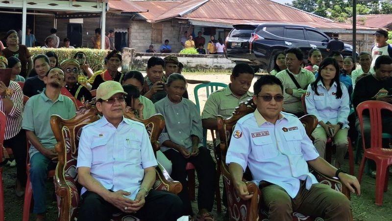 Anggota DPR Longki Djanggola Apresiasi Warga Poso Kibarkan Bendera Negara Peserta Piala Dunia 2026 Sepanjang Lembah Napu