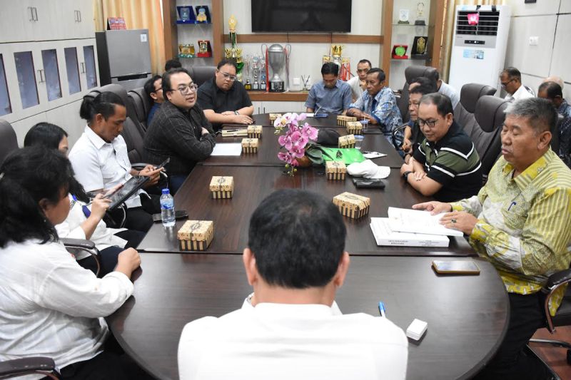 Pemkab Kapuas Desak PT Graha Inti Jaya Segera Bayar Hak Petani Sawit Kemitraan di Lahan 883 Hektare