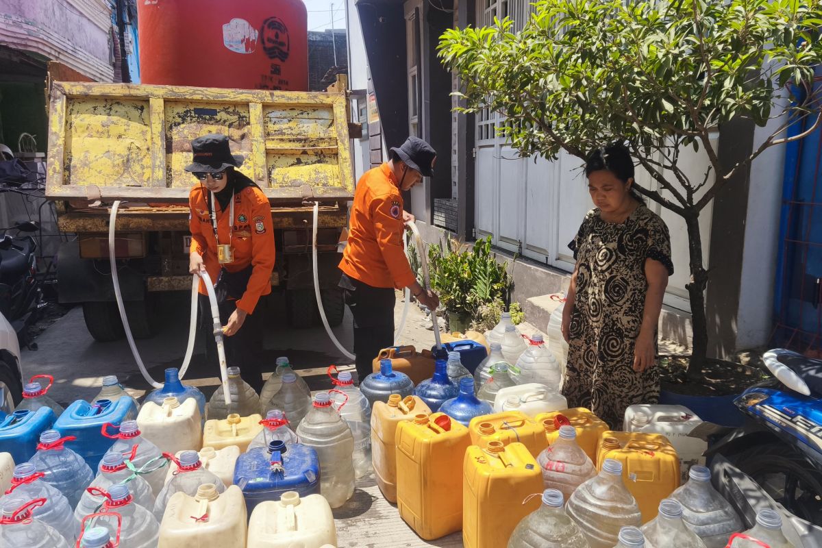 BPBD Makassar Salurkan 7,19 Juta Liter Air Bersih, 26.000 KK di Sembilan Kecamatan Terdampak Kekeringan