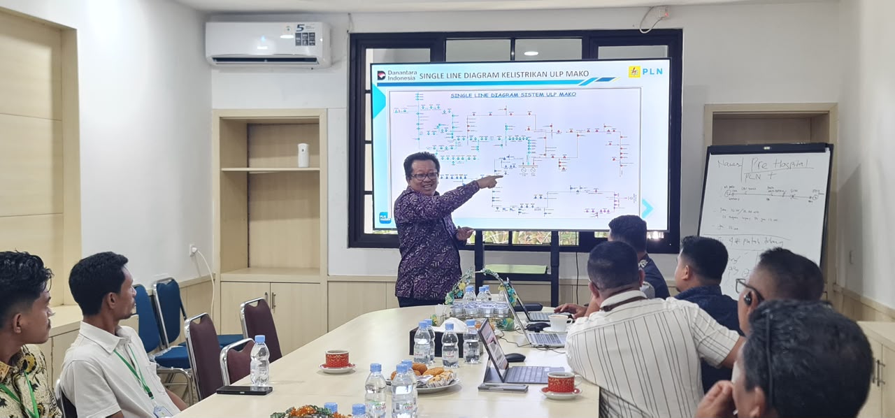 PLN UP3 Ambon Gandeng Mahasiswa Pulau Buru, Bahas Keandalan Listrik di Kecamatan Batabual
