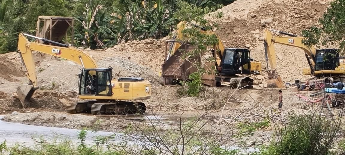 30 Excavator Mengeruk Emas di Bajo Barat, Kapolres Luwu yang Baru Diwarisi Penertiban Tambang Ilegal 