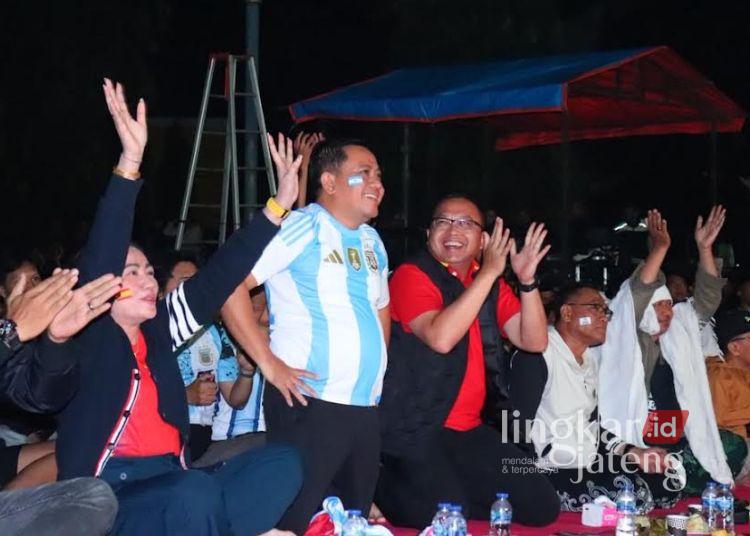 Ribuan Warga dan Pelaku UMKM Padati Nobar Final Piala Dunia 2026 di Alun-Alun Kajen Pekalongan, Spanyol Kalahkan Argentina 1-0