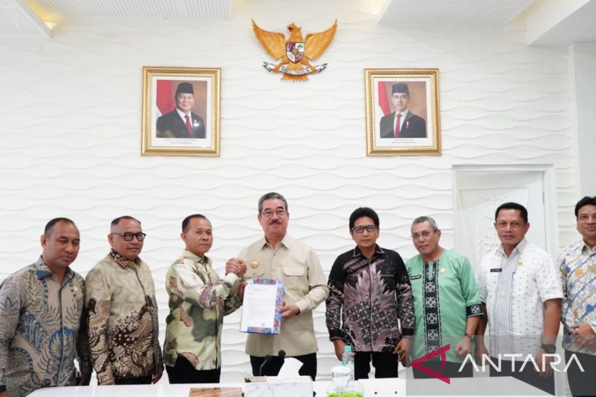 Pemprov Maluku Percepat Legalisasi Tambang Rakyat di Gunung Botak Buru, 9 Koperasi Siap Beroperasi