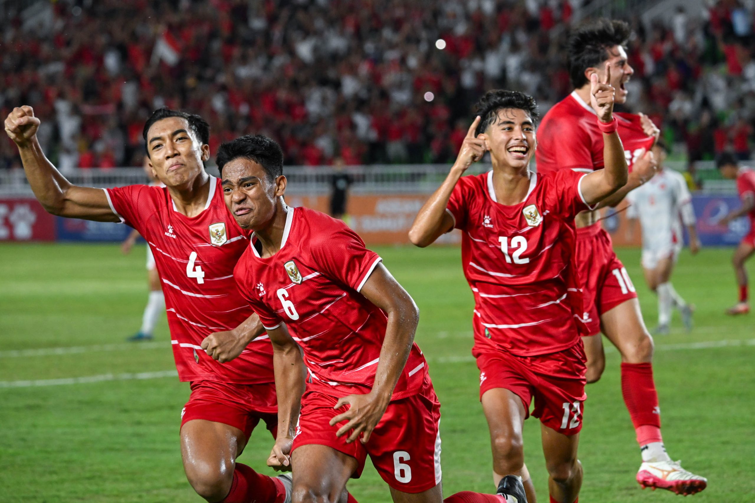 Stadion Utama Sumut Penuh 25.750 Penonton Saat Timnas U-19 Kalahkan Vietnam, Disaksikan Jokowi dan Bobby Nasution