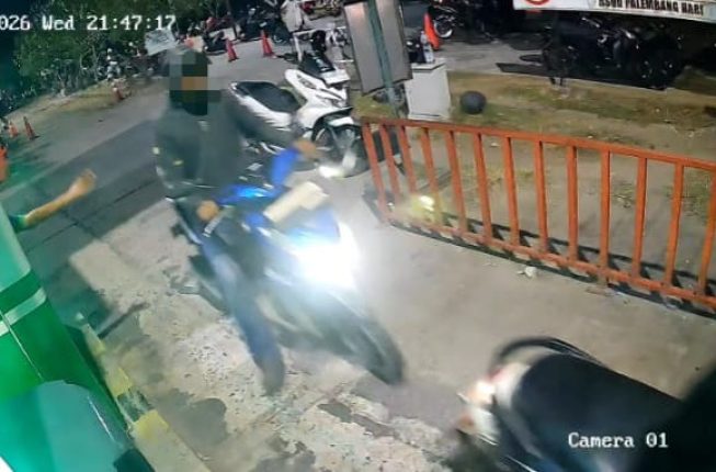 Jaga Keluarga di RSUD Bari Palembang, Pria Asal Kertapati Kehilangan Motor Beat di Area Parkir