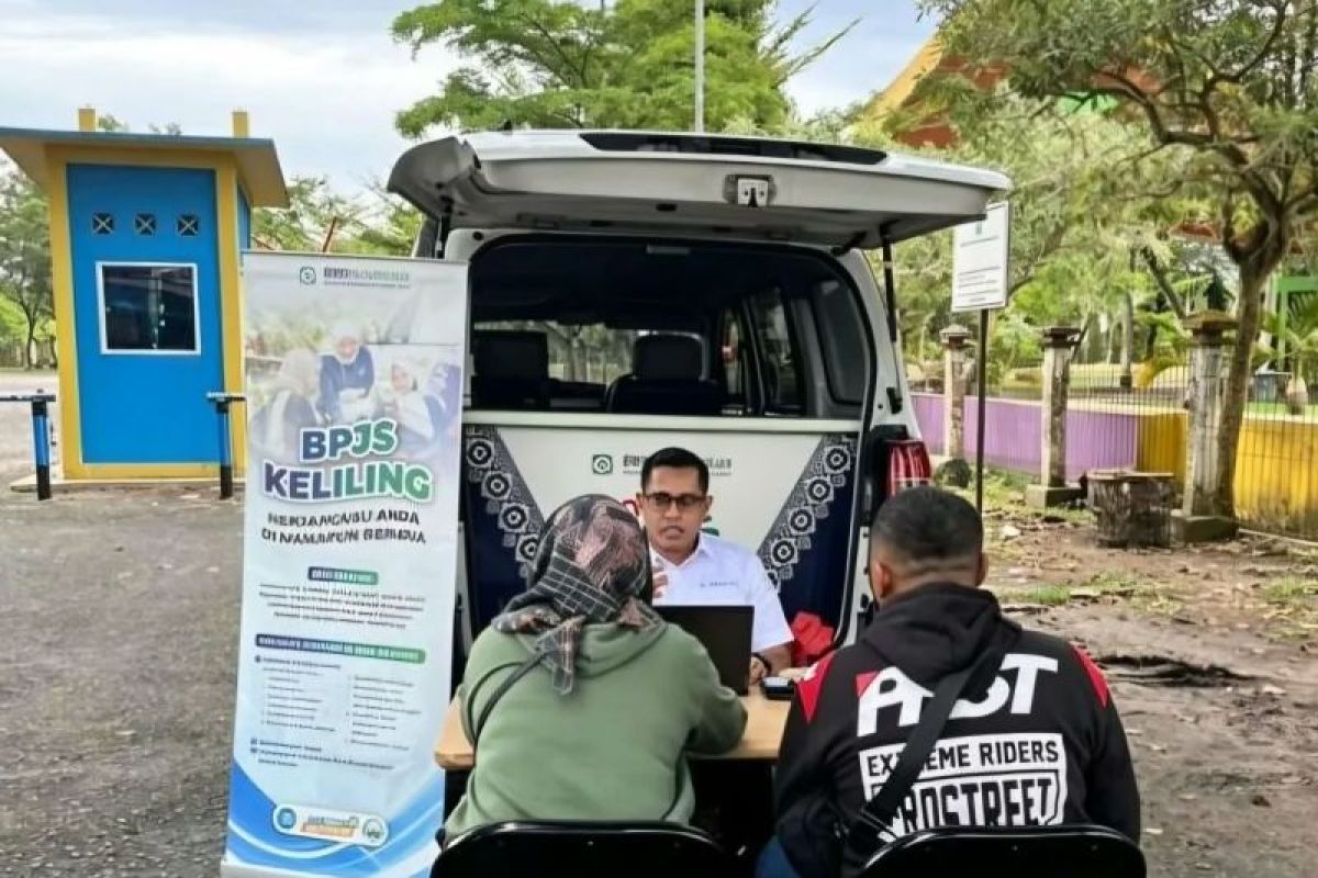 Layanan BPJS Keliling di Tanjungpinang Buka Kursus Administrasi Hingga Pindah Faskes, Warga Kampung Bugis Tak Perlu ke Kantor Cabang