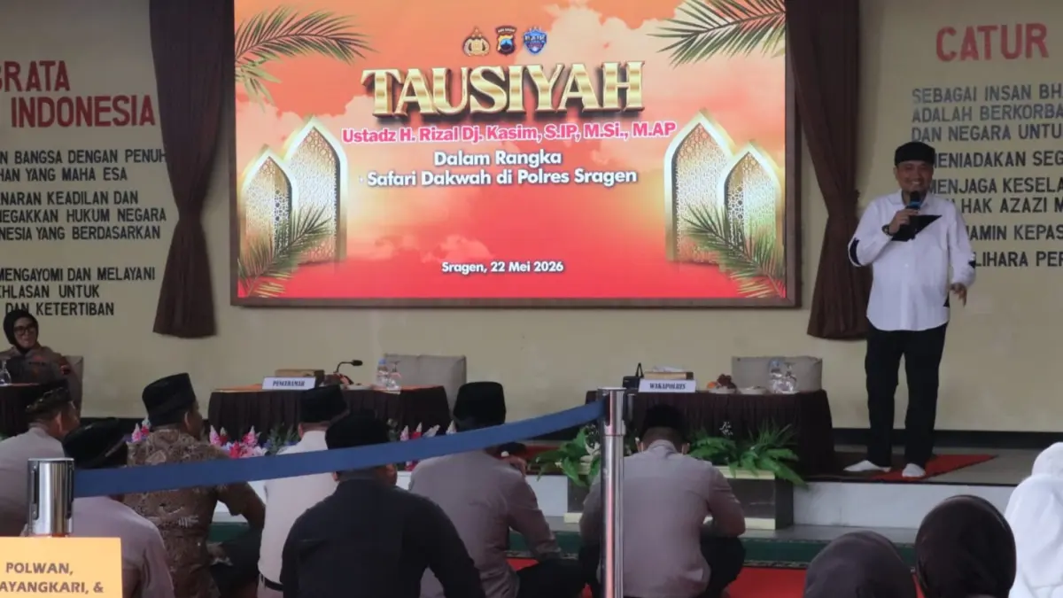 Kapolres Sragen Hadirkan Ustadz Rizal Dj Kasim untuk Siraman Rohani, Targetkan Personel Lebih Humanis dan Disiplin